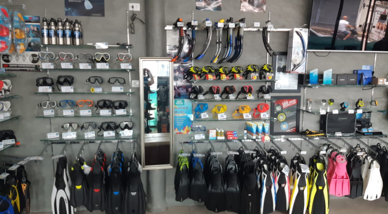 Снаряжение для дайвинга в интернет-магазине Check Dive