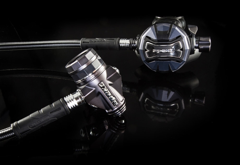Регулятор Apeks Black Sapphire